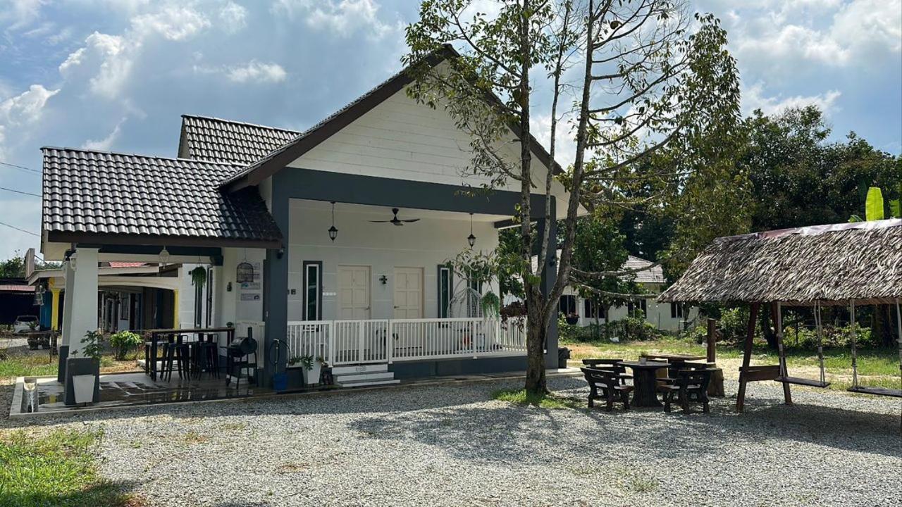 D'Lamar Homestay Pendang Bagian luar foto